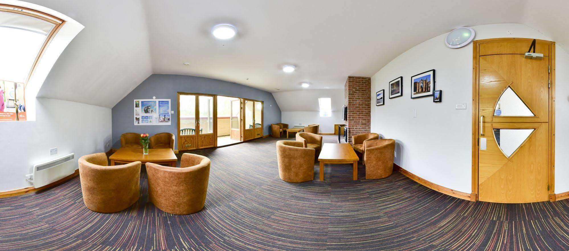 Yha Sherwood Forest Edwinstowe Exterior photo